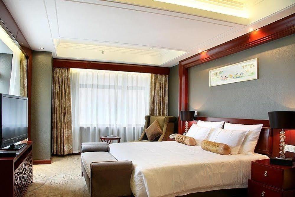 Changsha Sun Shine Hotel מראה חיצוני תמונה